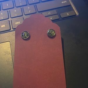 Green Leopard/Jag Print Stud earrings